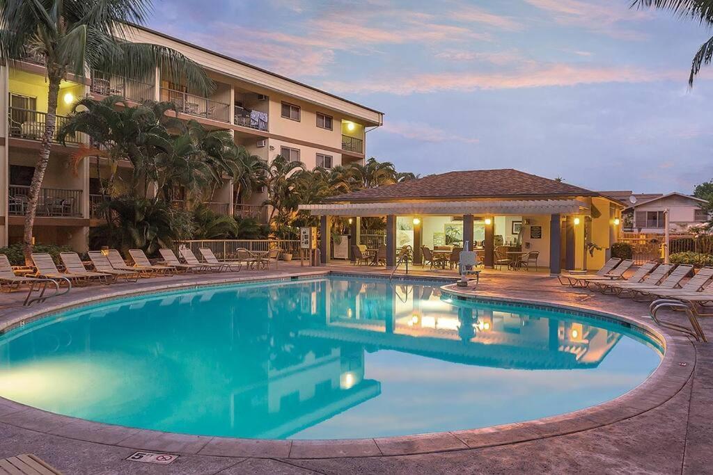 Beautiful 2 Bedroom Condo @ Kona! Kailua-Kona Extérieur photo
